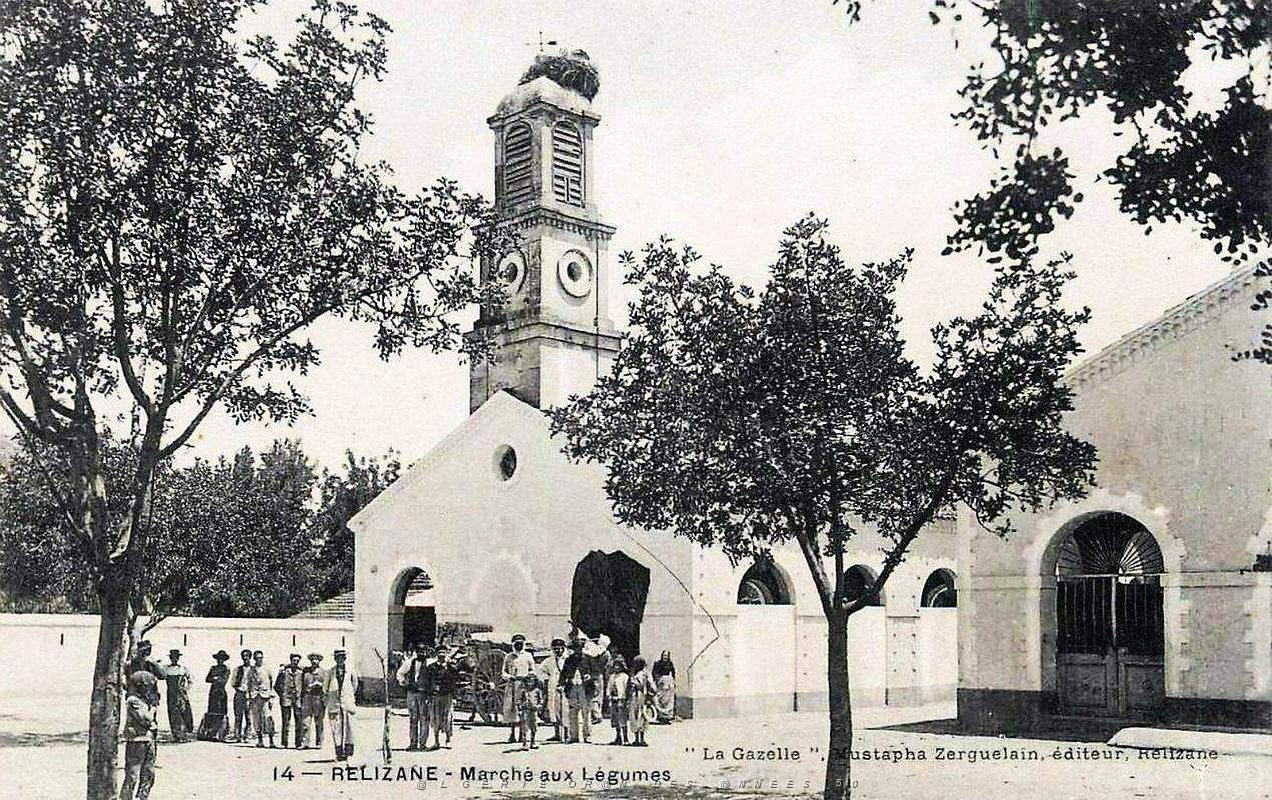 213- Relizane - Marche aux legumes.jpg